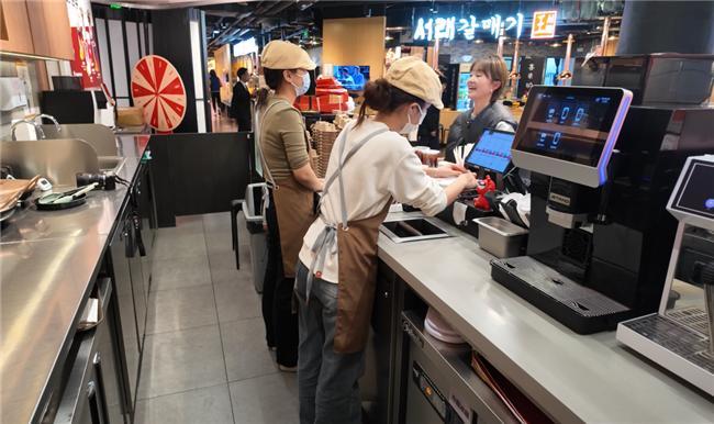 自动咖啡机出杯大赛之外卖咖啡店效率时速麻将胡了2游戏入口技诺 JL33智能全(图5)