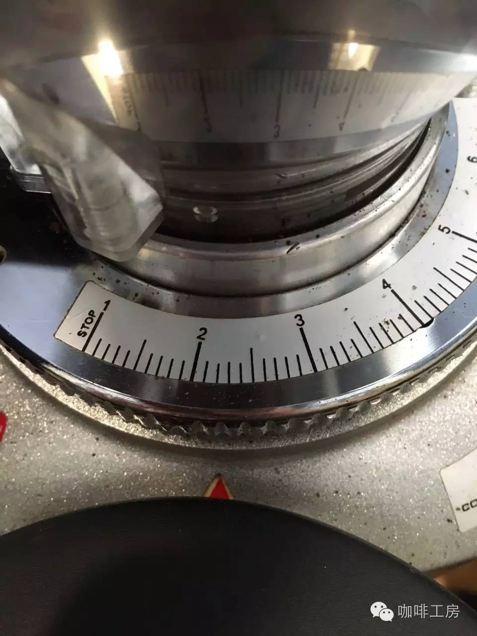 几？为什么咖啡馆每天都要调磨豆机？麻将胡